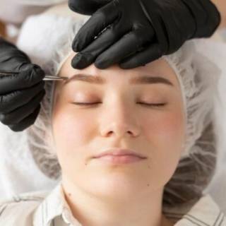 Eyebrow Hair Transplant Clinic in Ganganagar